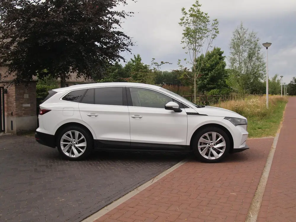 Skoda Enyaq 80 uit 2022, foto 11