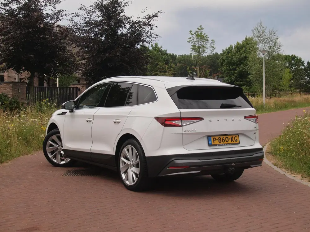 Skoda Enyaq 80 uit 2022, foto 2