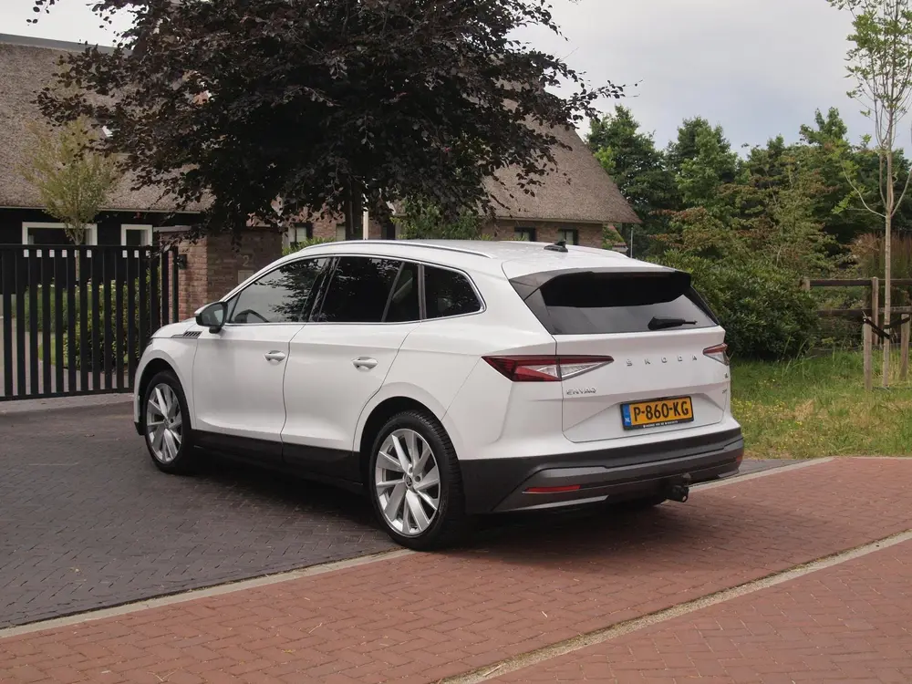 Skoda Enyaq 80 uit 2022, foto 8