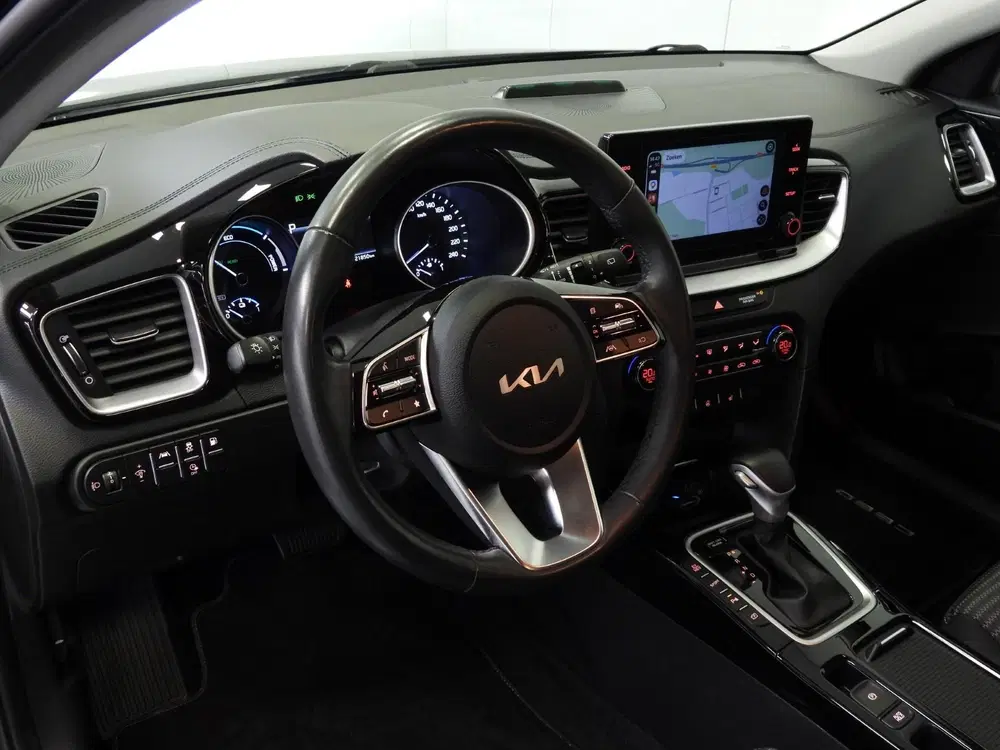 Kia Ceed 1.6 GDI PHEV Plug-In DynamicLine NAVI-A uit 2022, foto 4