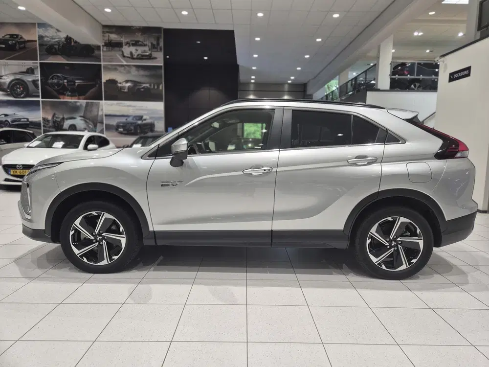 Mitsubishi Eclipse Cross 2.4 PHEV Intense+ uit 2023, foto 12