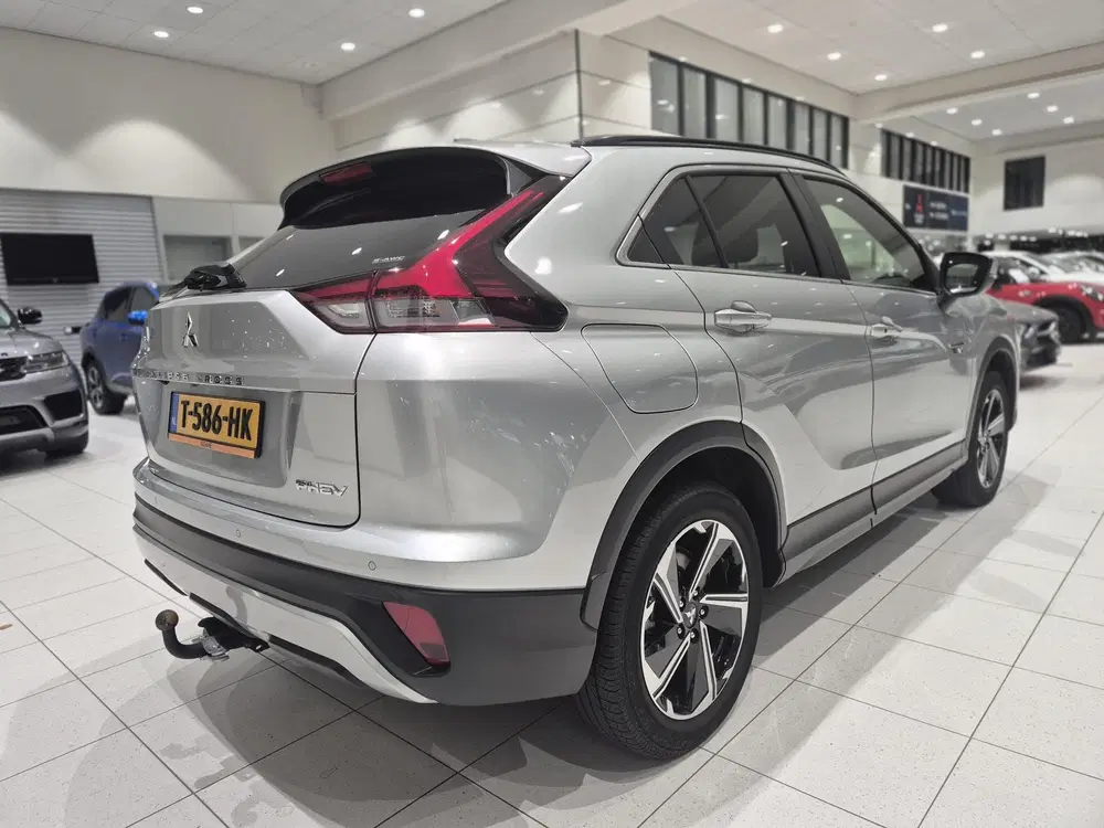 Mitsubishi Eclipse Cross 2.4 PHEV Intense+ uit 2023, foto 2