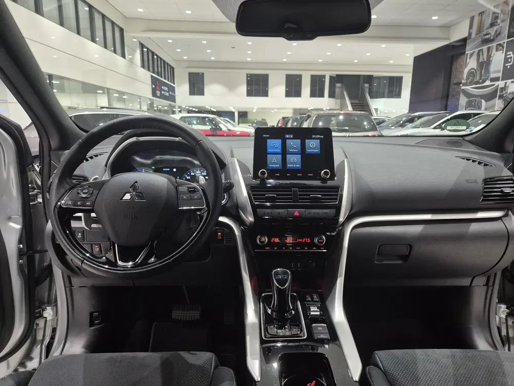 Mitsubishi Eclipse Cross 2.4 PHEV Intense+ uit 2023, foto 3