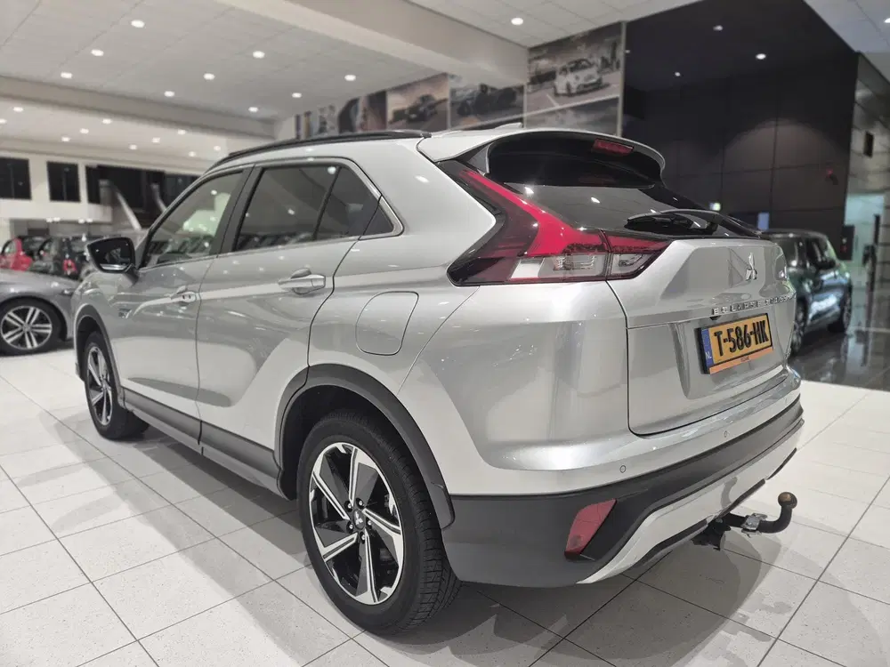 Mitsubishi Eclipse Cross 2.4 PHEV Intense+ uit 2023, foto 6