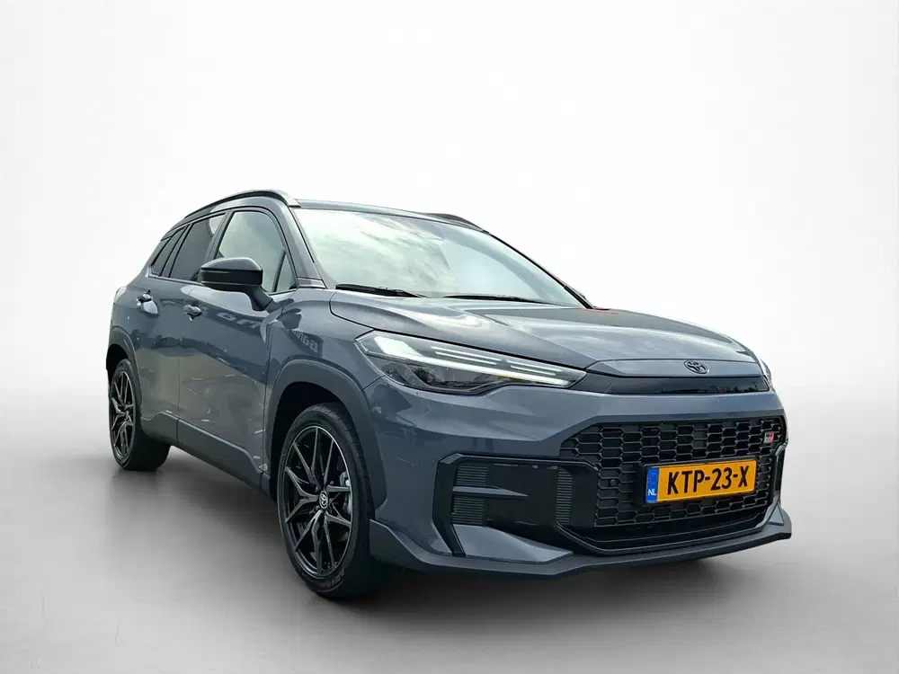 Toyota Corolla Cross Hybrid 180 GR Sport (bj 2026) uit 2026, foto 3