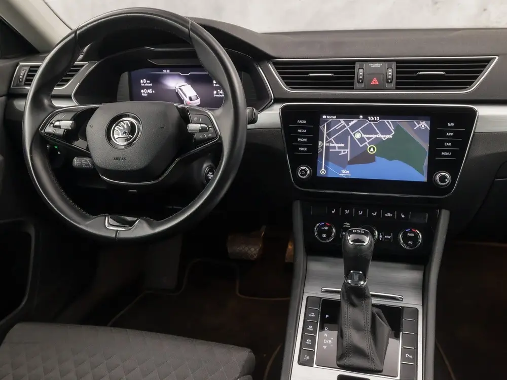 Skoda Superb 1.4 TSI iV Business Sport 218Pk Automaat uit 2020, foto 7