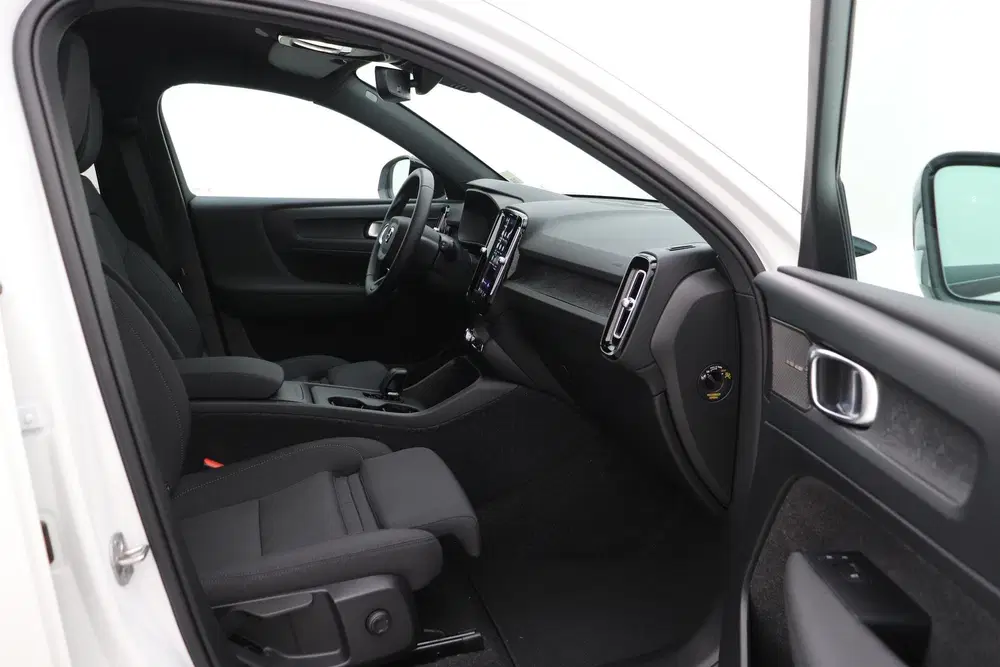 Volvo EX40 Extended Range Plus Black Edition 82 kWh uit 2026, foto 5