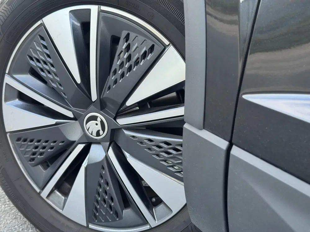 Skoda Karoq 1.5 TSI ACT Business Edition NAP uit 2024, foto 14