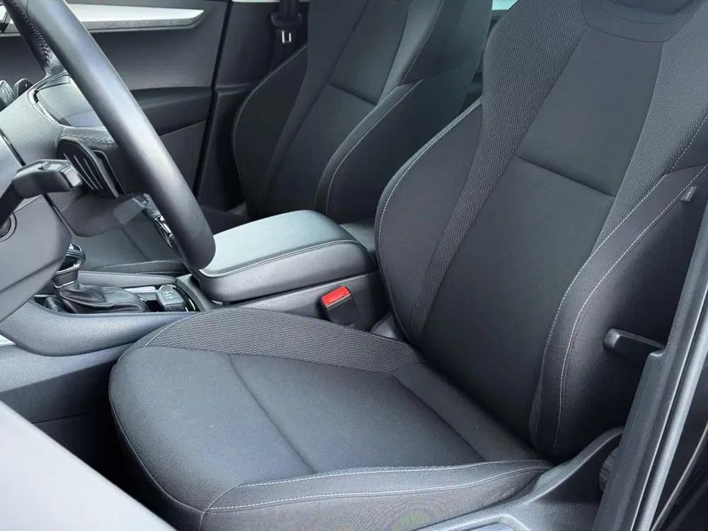 Skoda Karoq 1.5 TSI ACT Business Edition NAP uit 2024, foto 4