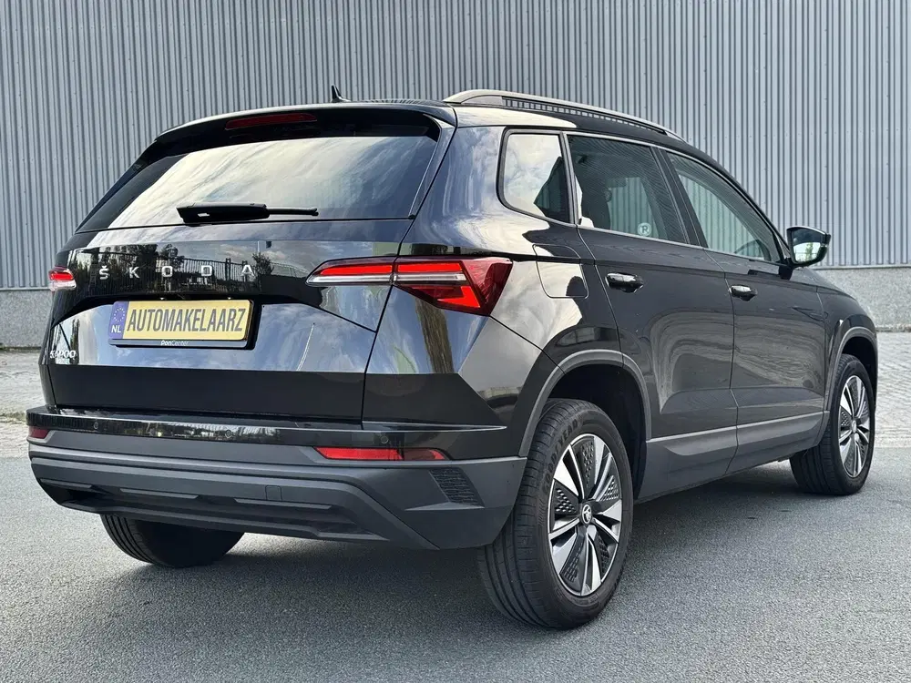 Skoda Karoq 1.5 TSI ACT Business Edition NAP uit 2024, foto 7