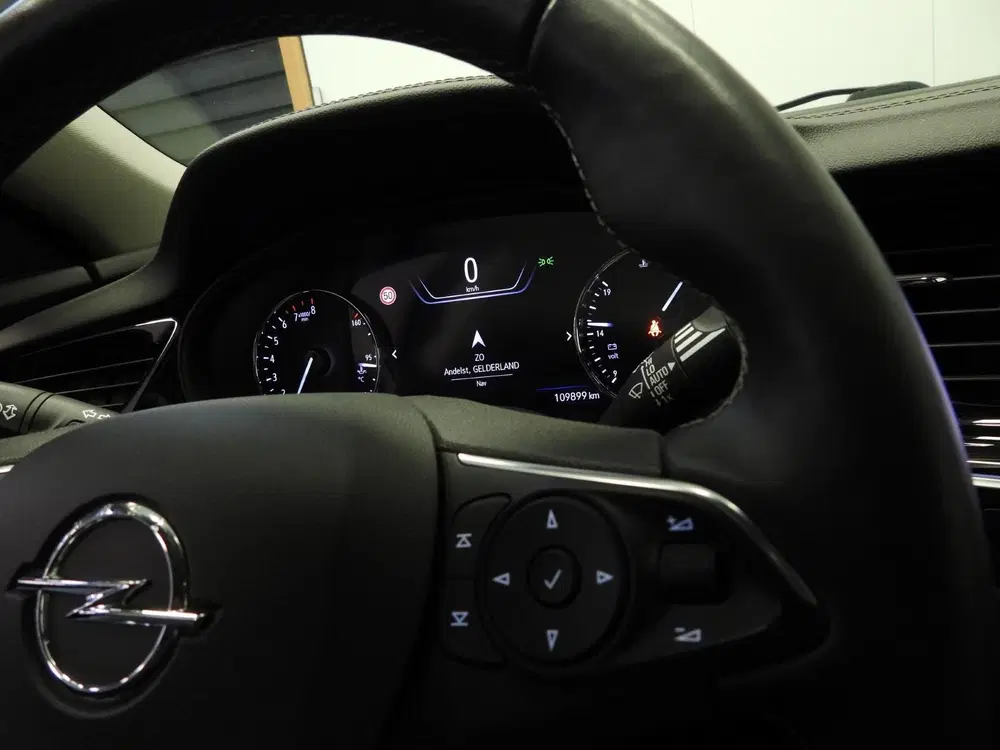 Opel Insignia 1.5 Turbo Business Executive NAV uit 2020, foto 15