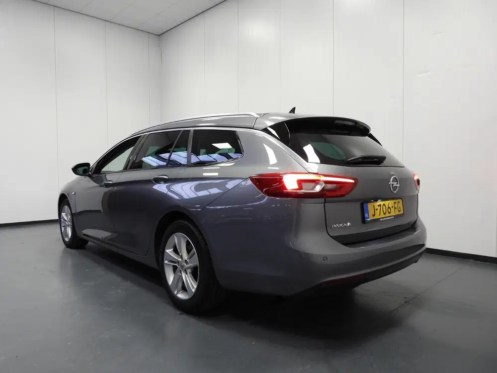 Opel Insignia 1.5 Turbo Business Executive NAV uit 2020, foto 3