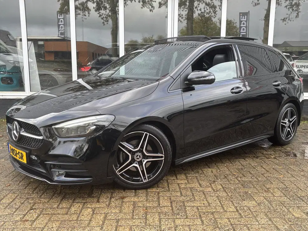 Mercedes-Benz B-Klasse 200 Business Solution AMG uit 2020, foto 11