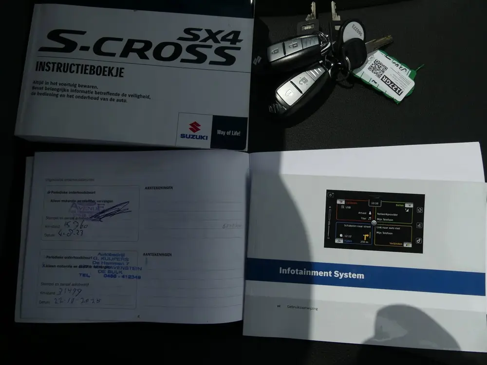 Suzuki S-Cross 1.4 Boosterjet Style Smart Hybrid / PANO / LE uit 2020, foto 11