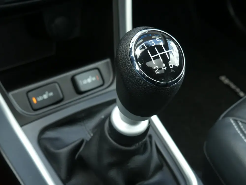 Suzuki S-Cross 1.4 Boosterjet Style Smart Hybrid / PANO / LE uit 2020, foto 18