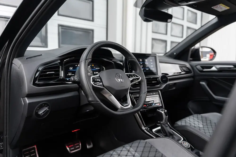 Volkswagen T-Roc 2.0 TSI 4Motion R-Line uit 2022, foto 5