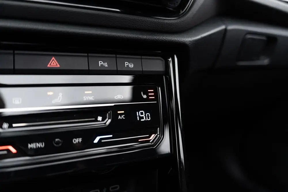 Volkswagen T-Roc 2.0 TSI 4Motion R-Line uit 2022, foto 9