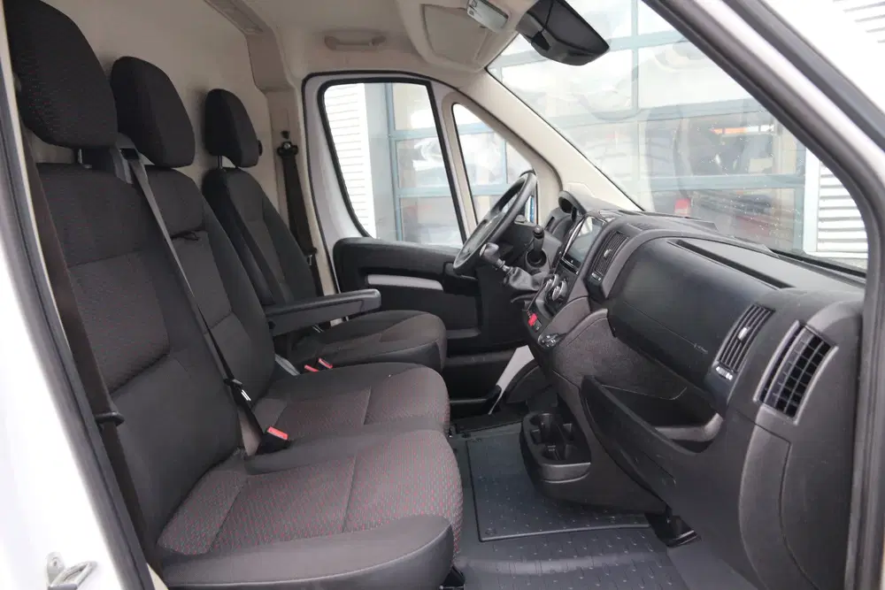 Opel Movano 2.2 HDI 140 uit 2023, foto 9