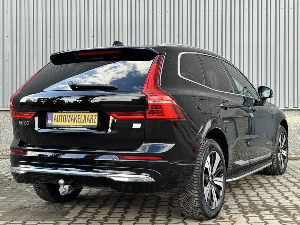 Volvo XC60 2.0 T6Plug-in hybrid uit 2022, foto 6