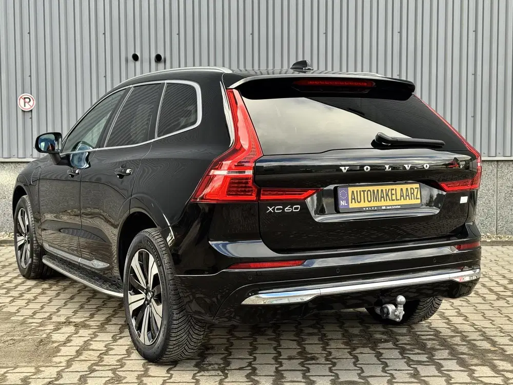 Volvo XC60 2.0 T6Plug-in hybrid uit 2022, foto 8
