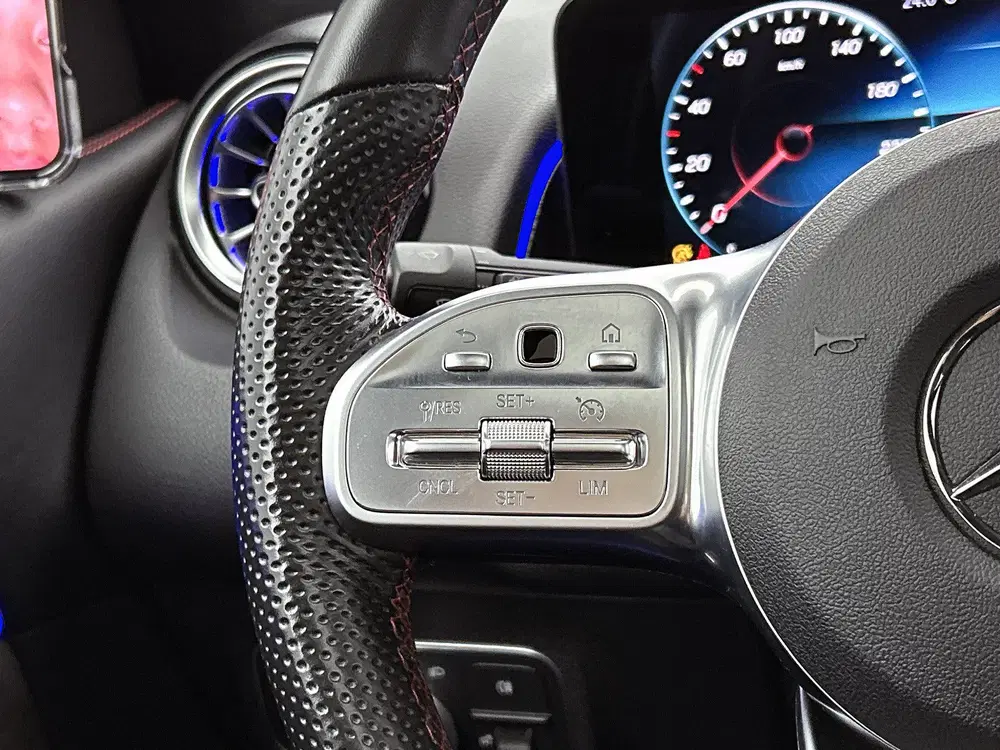 Mercedes-Benz GLB 180 Business Solution AMG uit 2022, foto 17
