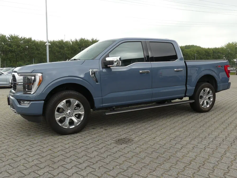 Ford F 150 V6 Platinum AWD 5P uit 2024, foto 2