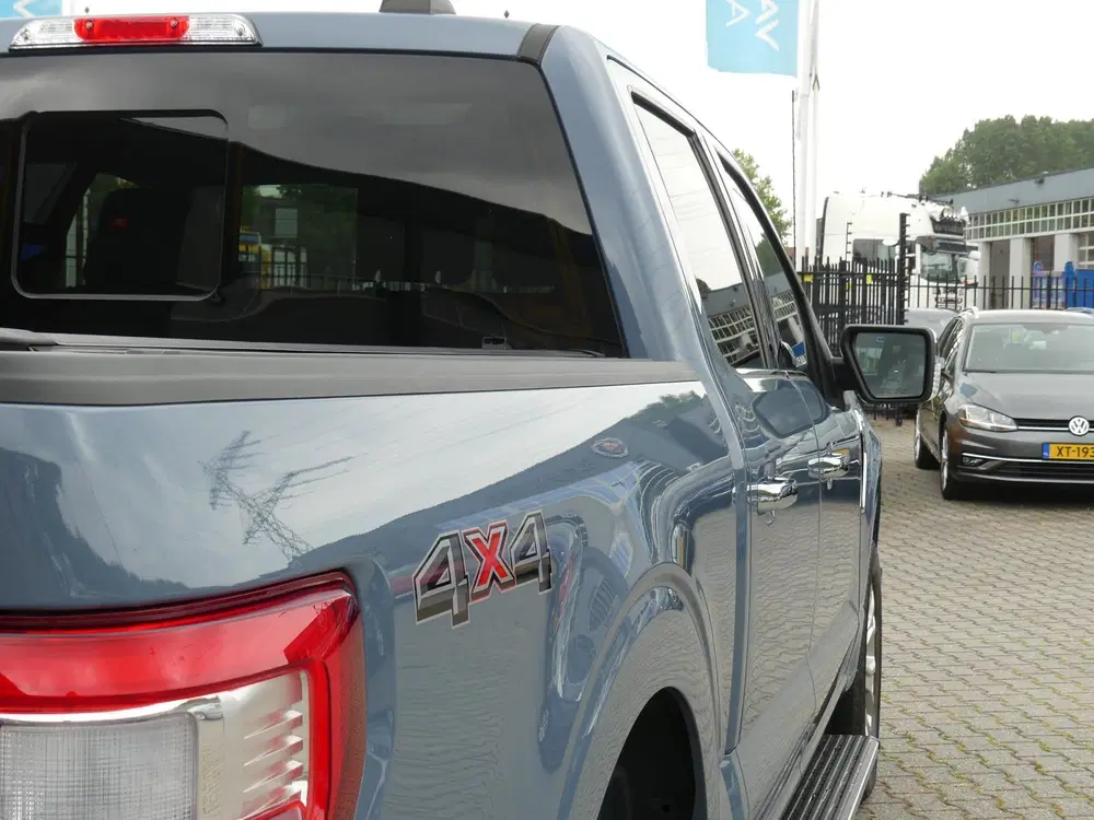 Ford F 150 V6 Platinum AWD 5P uit 2024, foto 6