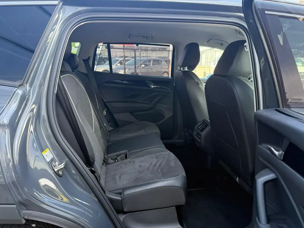 Volkswagen Tayron 1.5 eHybrid Elegance *Assistance Plus Pack uit 2025, foto 14