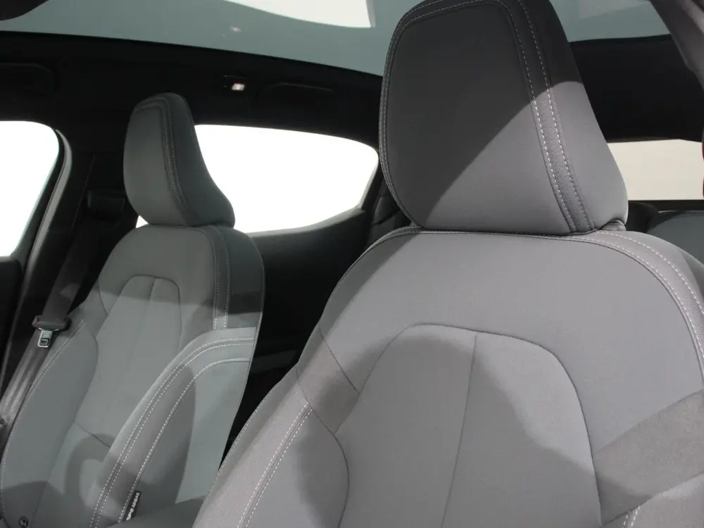Polestar 2 Long Range Dual Motor 408pk Launch Edition 78kWh uit 2021, foto 11