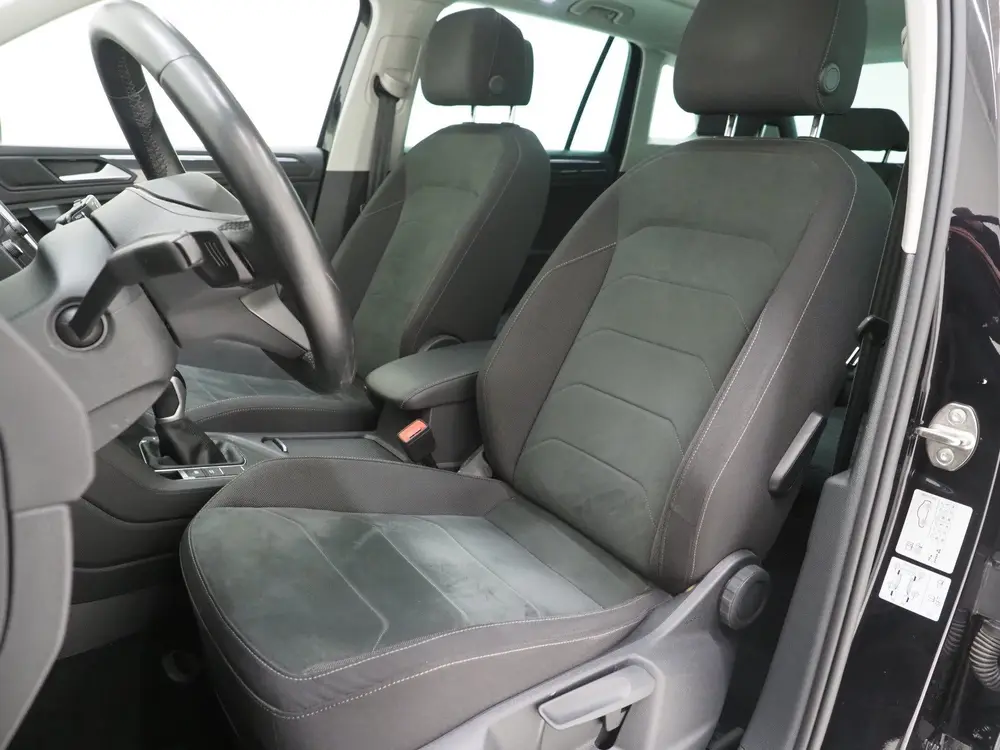 Volkswagen Tiguan 1.4 TSI eHybrid Elegance | Panoramadak | T uit 2023, foto 4