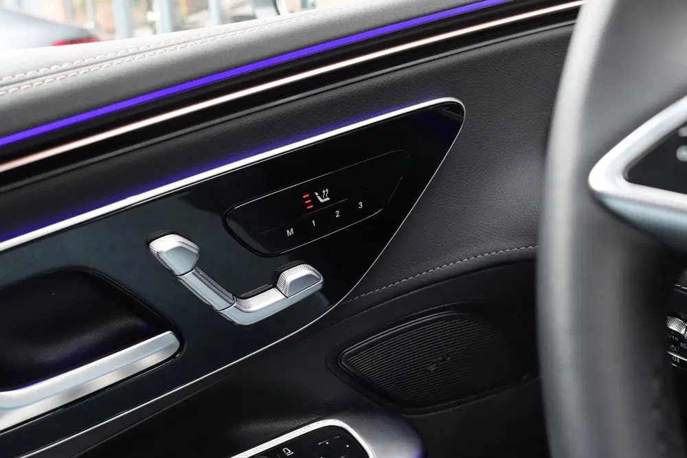 Mercedes-Benz EQE 300 Business Solution 90 kWh uit 2025, foto 14