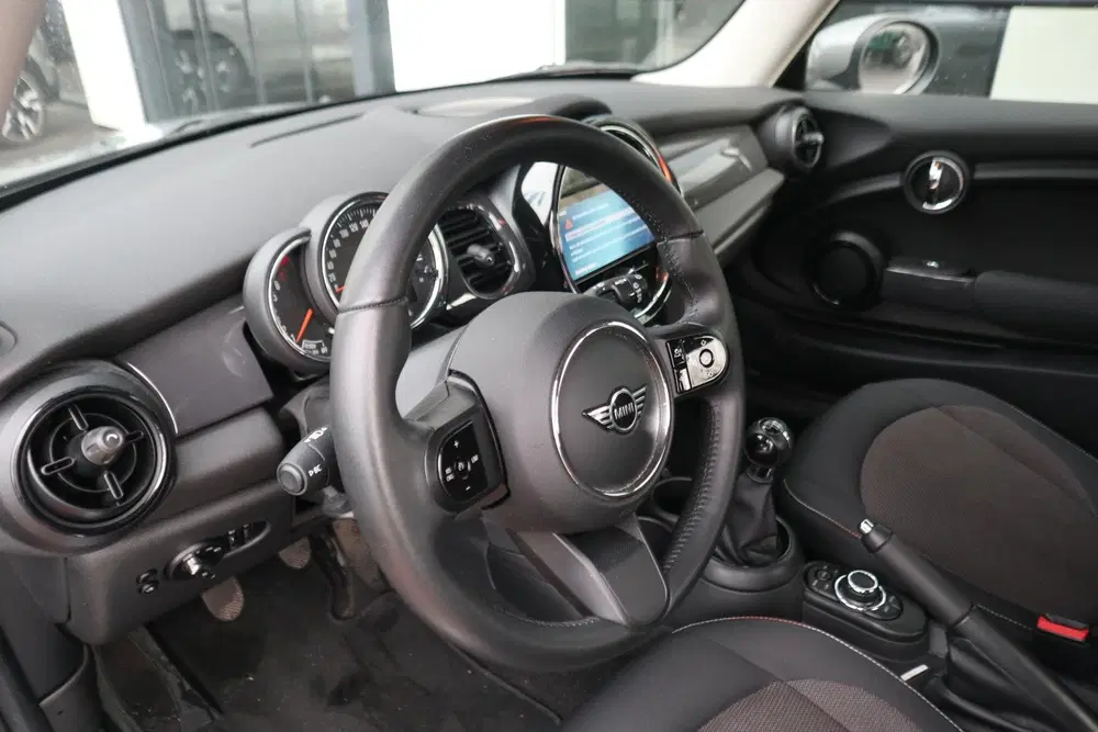 Mini One One uit 2022, foto 13