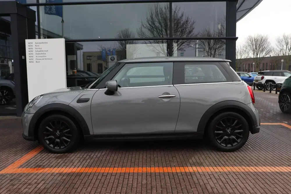 Mini One One uit 2022, foto 4