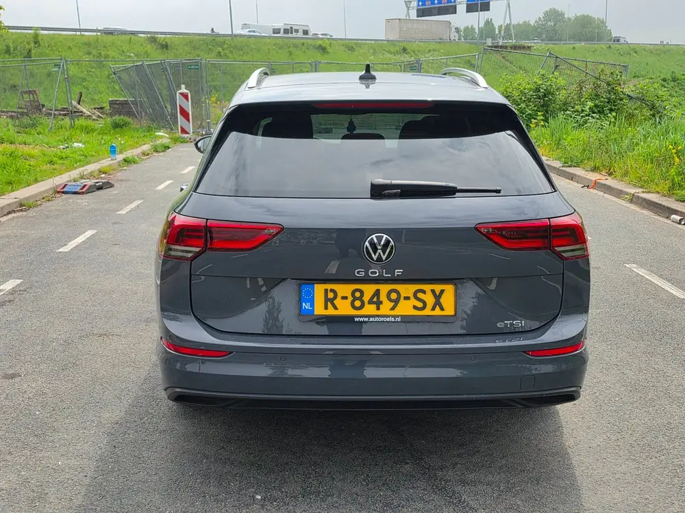 Volkswagen Golf Variant 1.0 eTSI Life Business / AUTOMAAT / uit 2022, foto 6