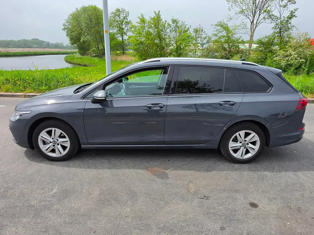 Volkswagen Golf Variant 1.0 eTSI Life Business / AUTOMAAT / uit 2022, foto 8
