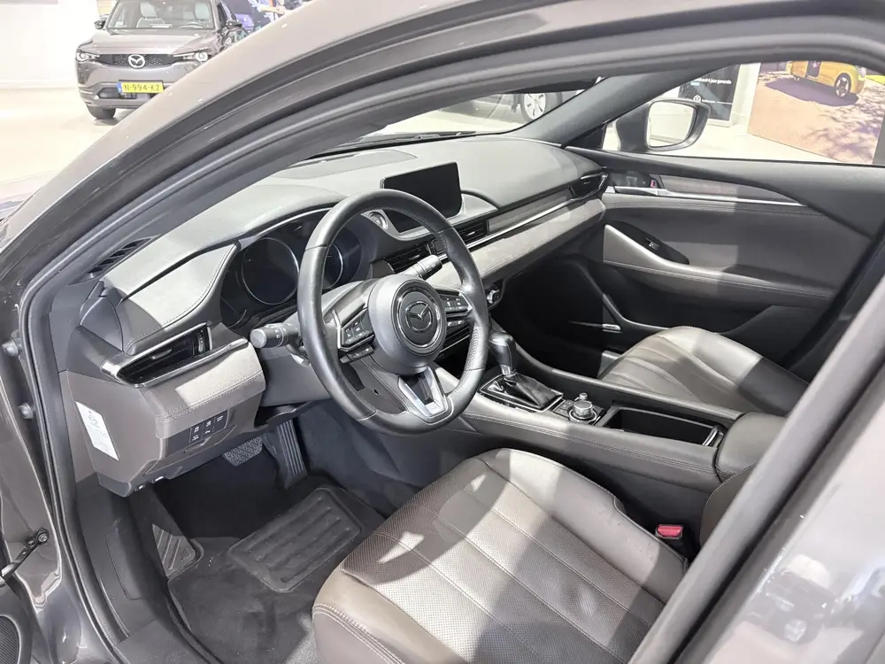Mazda 6 Sportbreak 2.5 SkyActiv-G 194 Signature Volledig ond uit 2019, foto 10