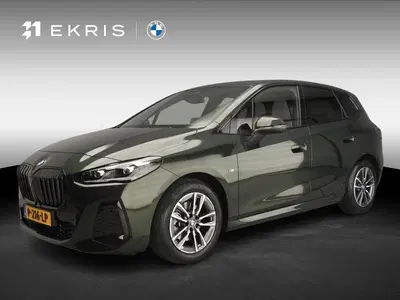 BMW 2-serie Active Tourer 220i uit 2022