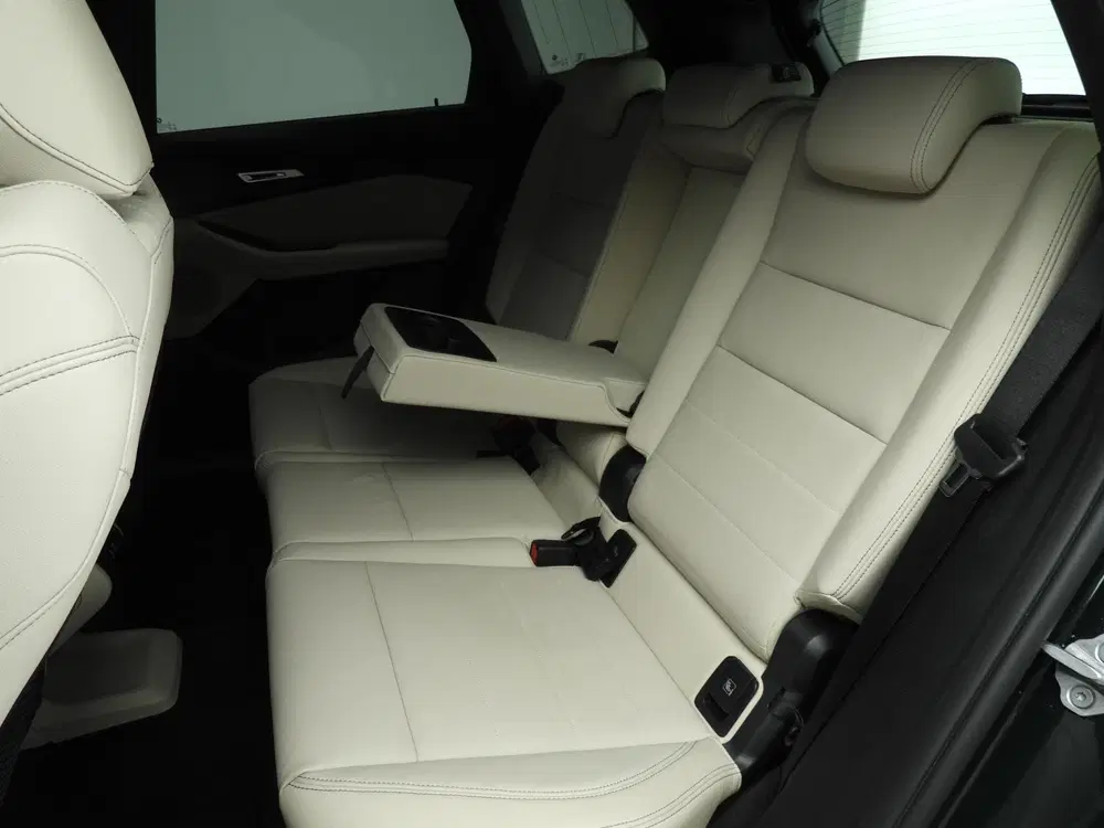 BMW 2-serie Active Tourer 220i uit 2022, foto 8