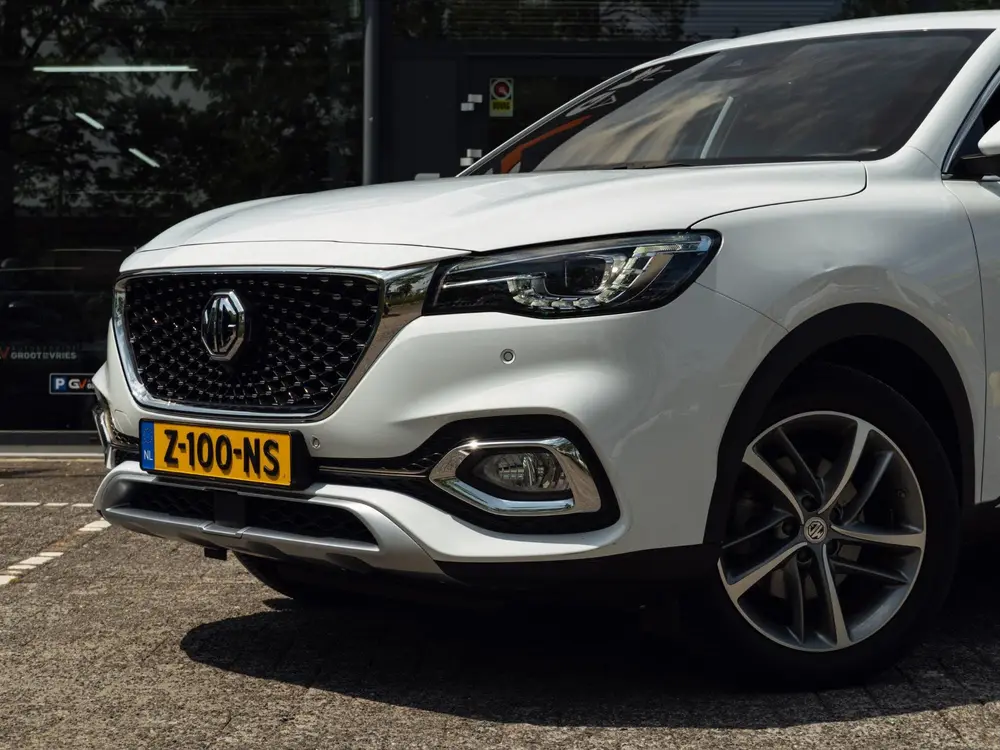 MG EHS 1.5 TGDI Luxury |Pano|Zwarte Hemel|360Cam|Carplay uit 2022, foto 5
