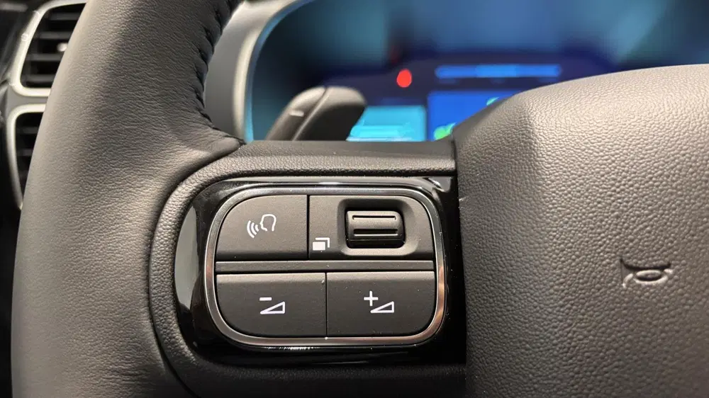 Citroën C5 Aircross Citroen C5 Aircross 1.6 Plug-in Hybrid 225 uit 2024, foto 10