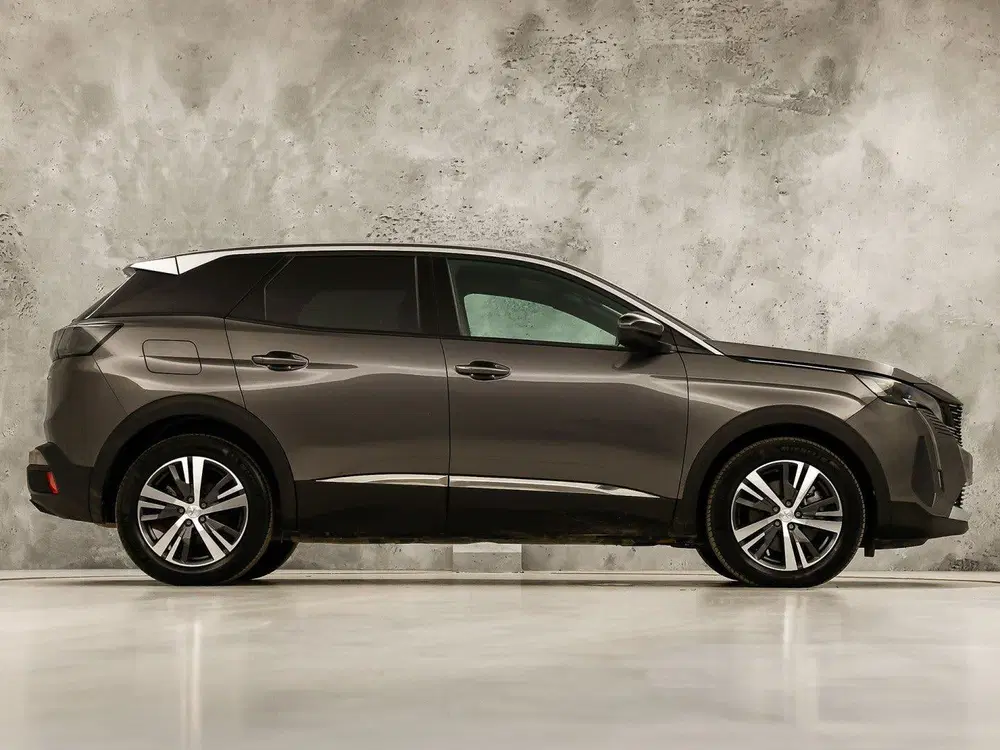 Peugeot 3008 1.6 HYbrid 225 Allure Sport 225Pk Automaat uit 2024, foto 4