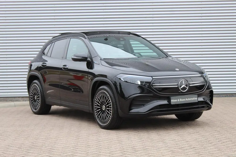Mercedes-Benz EQA 250 AMG 67 kWh uit 2022, foto 3