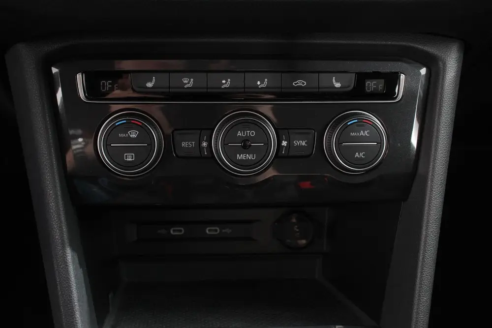 Volkswagen Tiguan Allspace 1.5 TSI 150pk DSG HighLine 7p. Na uit 2021, foto 18