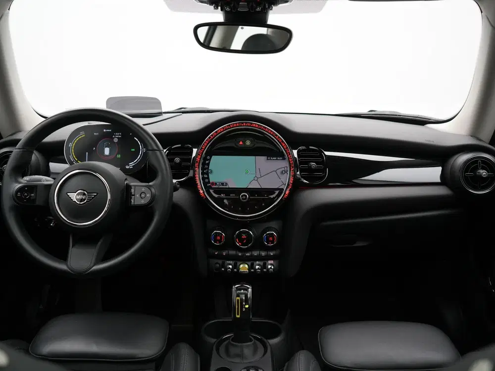 Mini Electric MINI Yours 32 uit 2021, foto 14