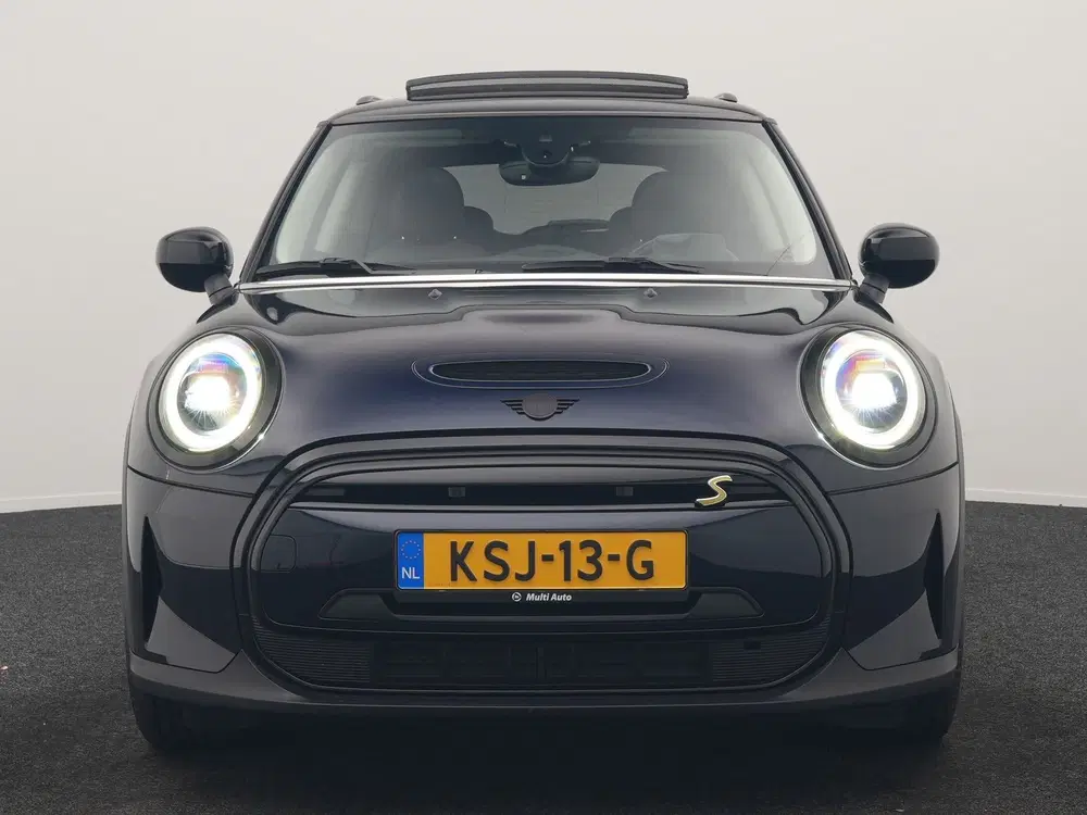 Mini Electric MINI Yours 32 uit 2021, foto 15