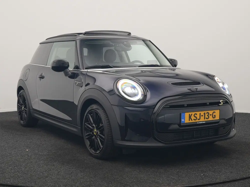 Mini Electric MINI Yours 32 uit 2021, foto 20
