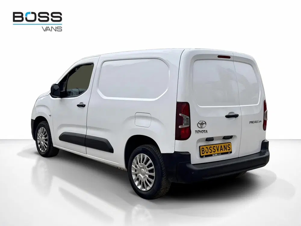 Toyota Proace City 1.2T 110 PK *Benzine* L1 Navigatie Climat uit 2022, foto 8