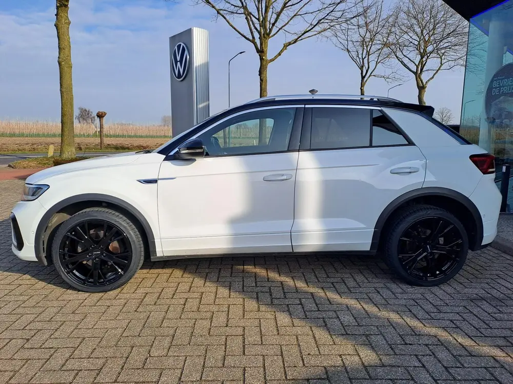 Volkswagen T-Roc 1.5 TSI R-Line | 150PK | AUTOMAAT | NAVIGAT uit 2022, foto 3