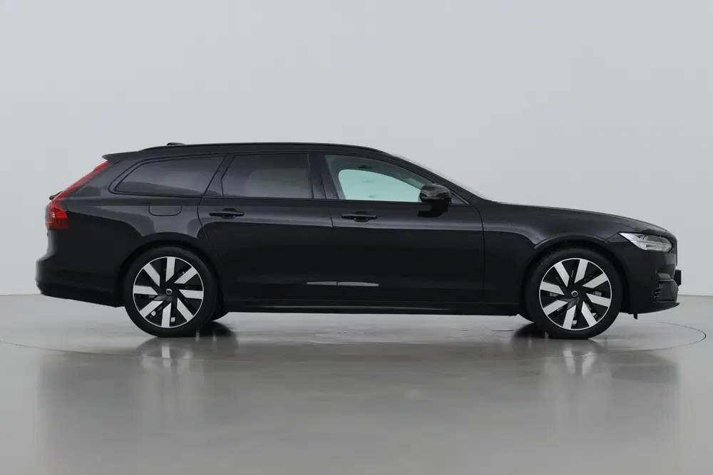 Volvo V90 T8 Plus Dark uit 2024, foto 10