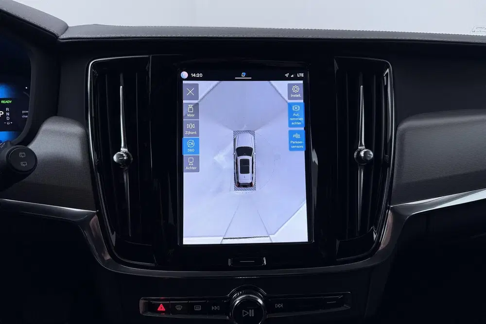 Volvo V90 T8 Plus Dark uit 2024, foto 12